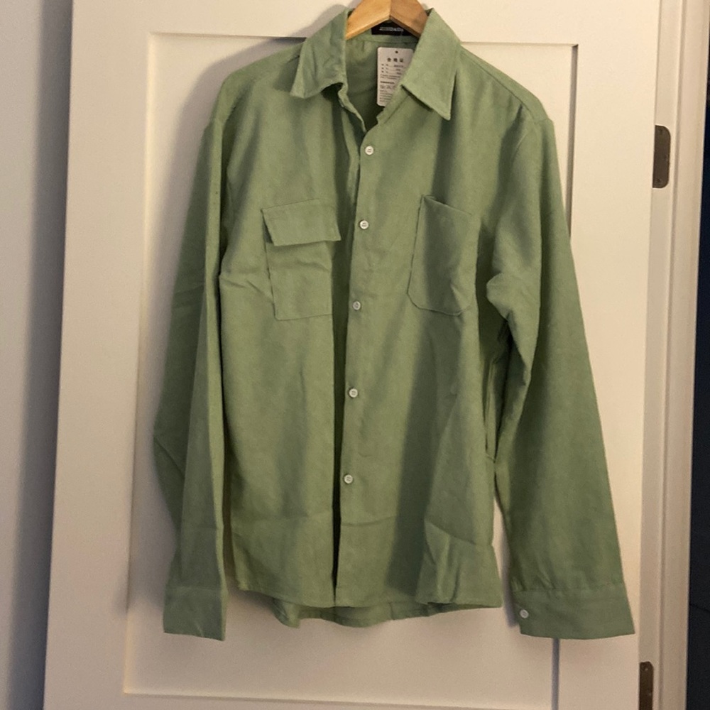 NWT Men’s Green Corduroy Button-up Shirt Size XL